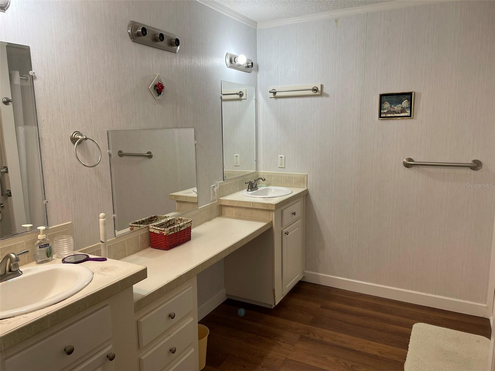 LAKE YALE ESTATES MOBILE HOME PARK - Residential