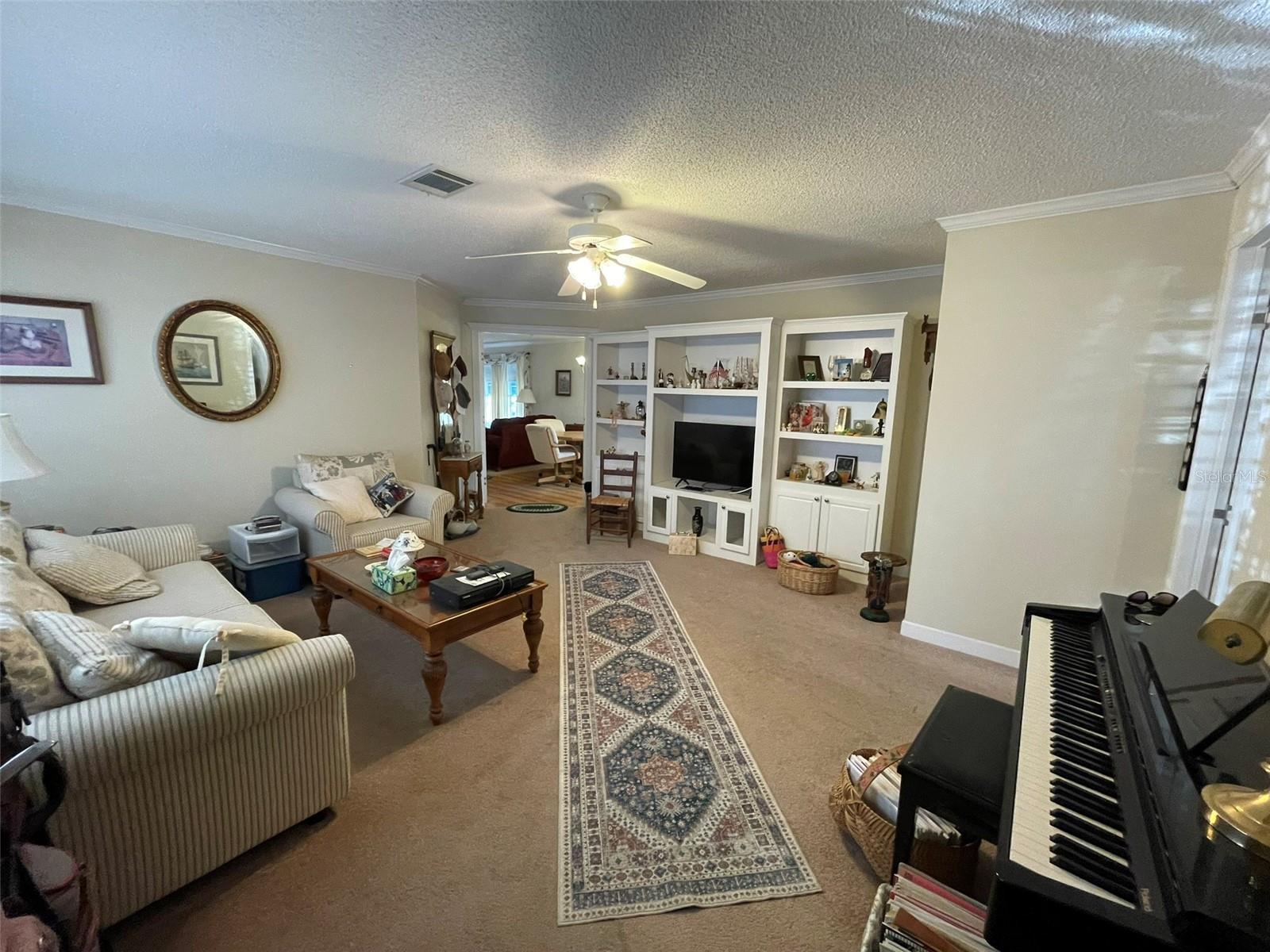 LAKE YALE ESTATES MOBILE HOME PARK - Residential