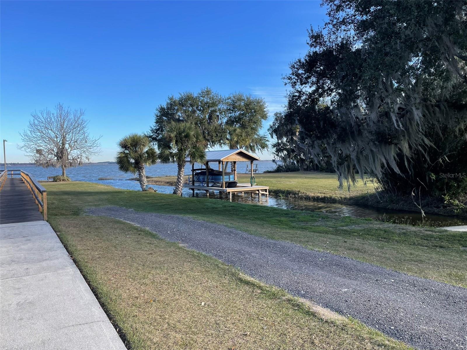 LAKE YALE ESTATES MOBILE HOME PARK - Residential