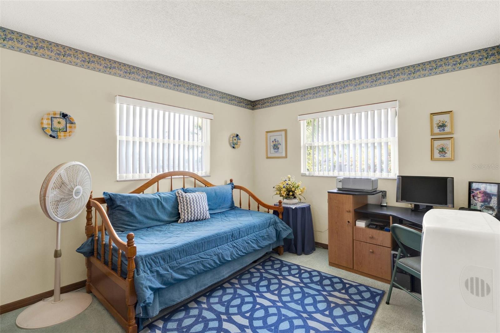 BROOKHOLLOW - Residential