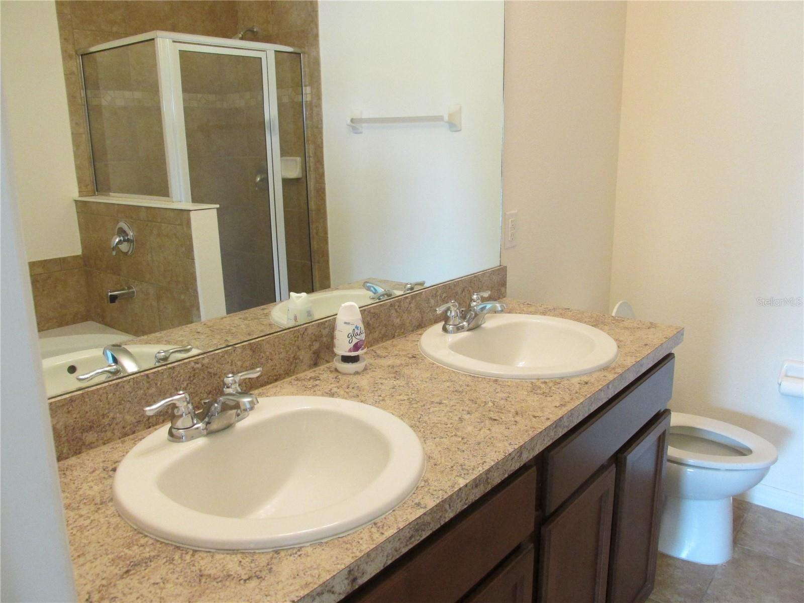 SAWGRASS PLANTATION PH 01A - Residential Lease