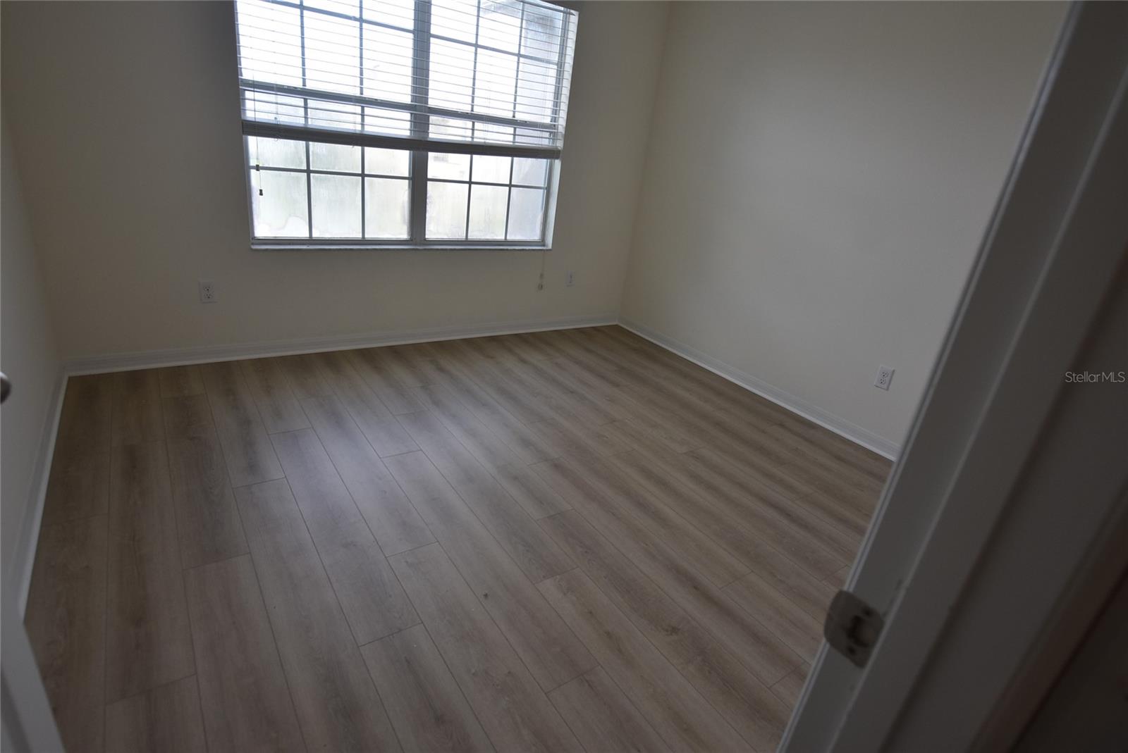 SAWGRASS PLANTATION PH 01A - Residential Lease