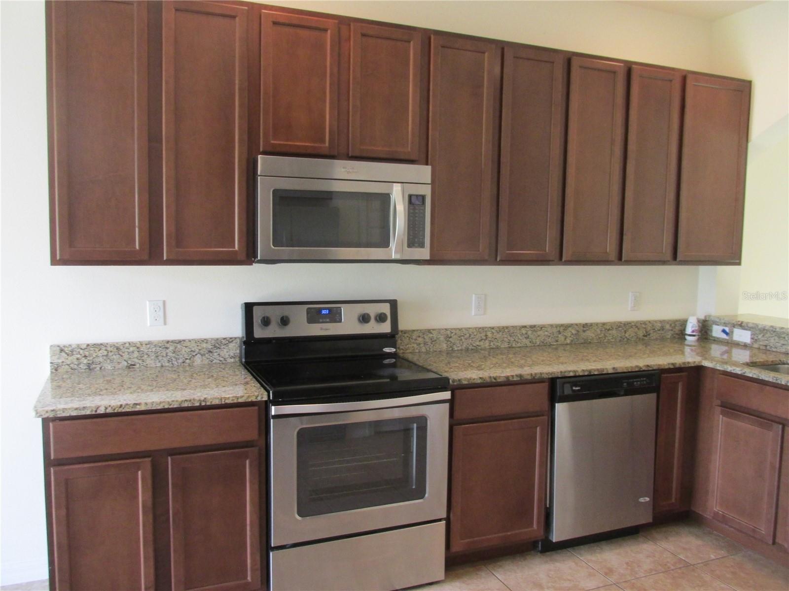 SAWGRASS PLANTATION PH 01A - Residential Lease