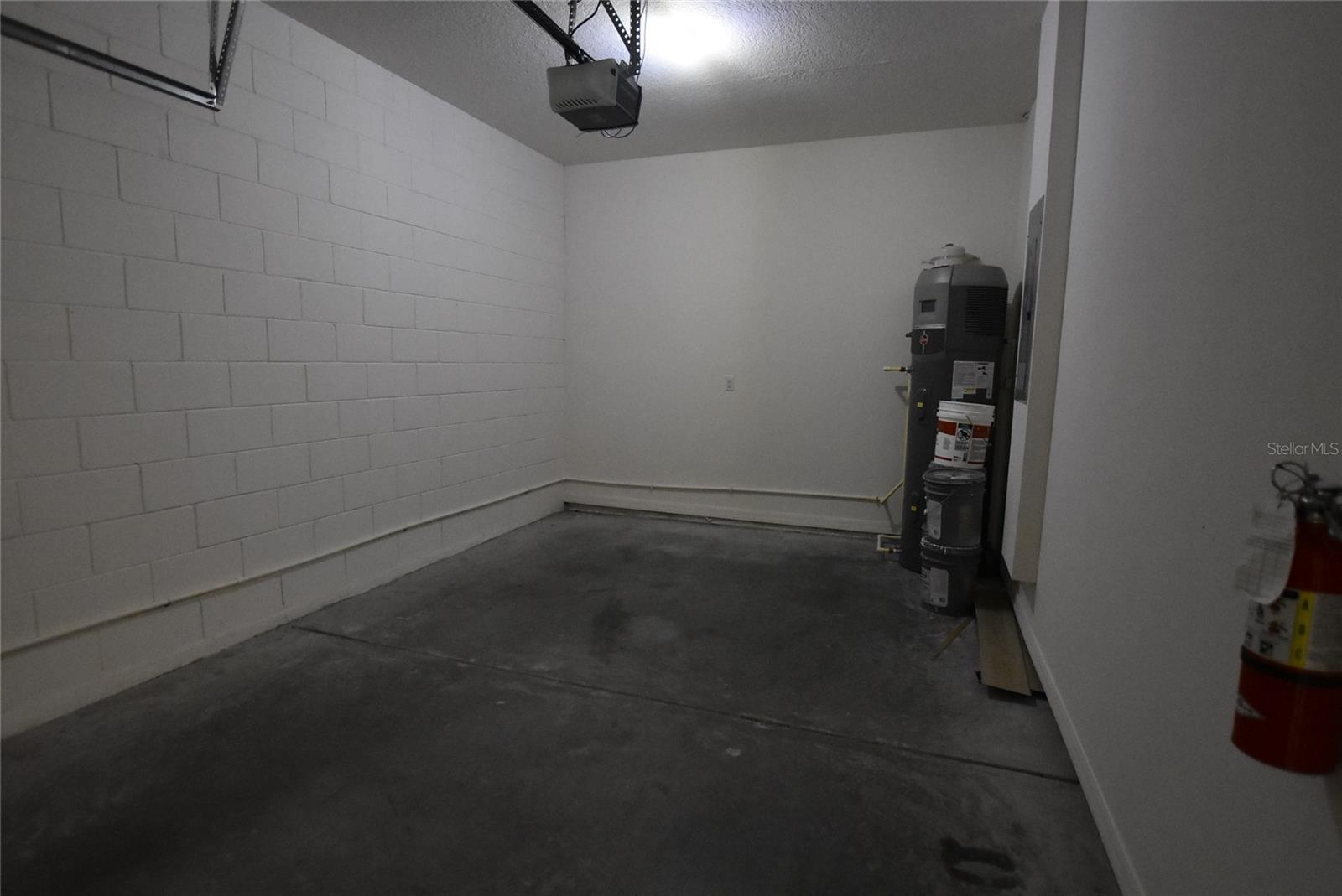 SAWGRASS PLANTATION PH 01A - Residential Lease