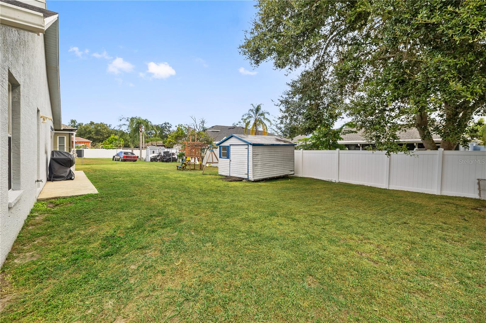 LAKE PADGETT ESTATES EAST - Residential