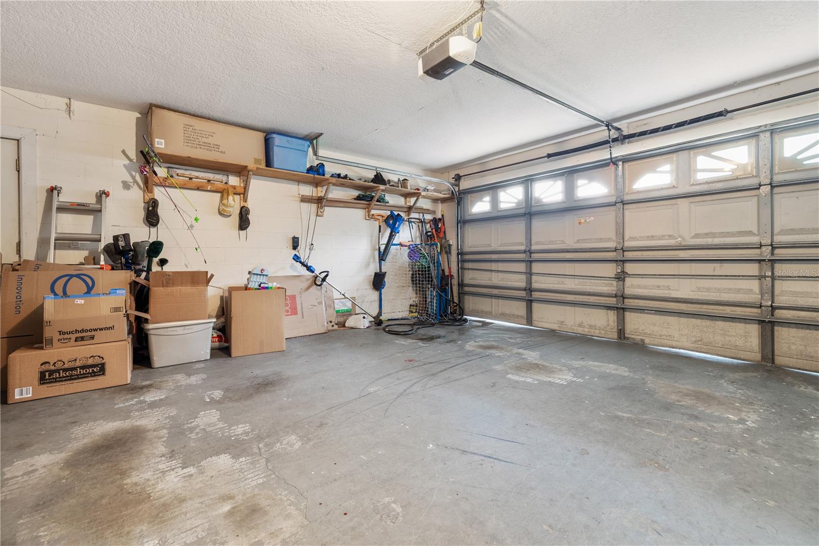 LAKE PADGETT ESTATES EAST - Residential