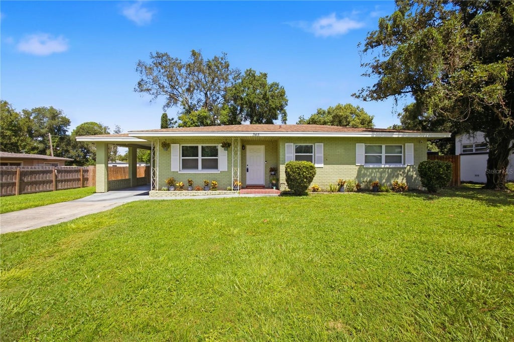 Photo of 345 Cannon Street, Lakeland, FL 33803 (MLS # TB8544815)