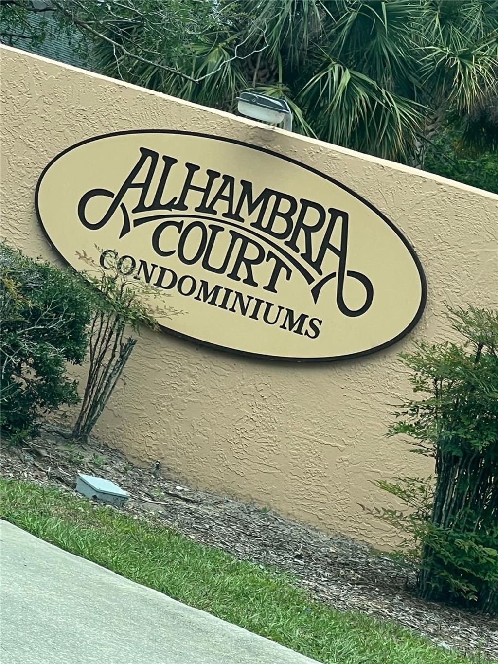 Photo of 5213 Via Hacienda Circle #306, Orlando, FL 32839 (MLS # S5151185)