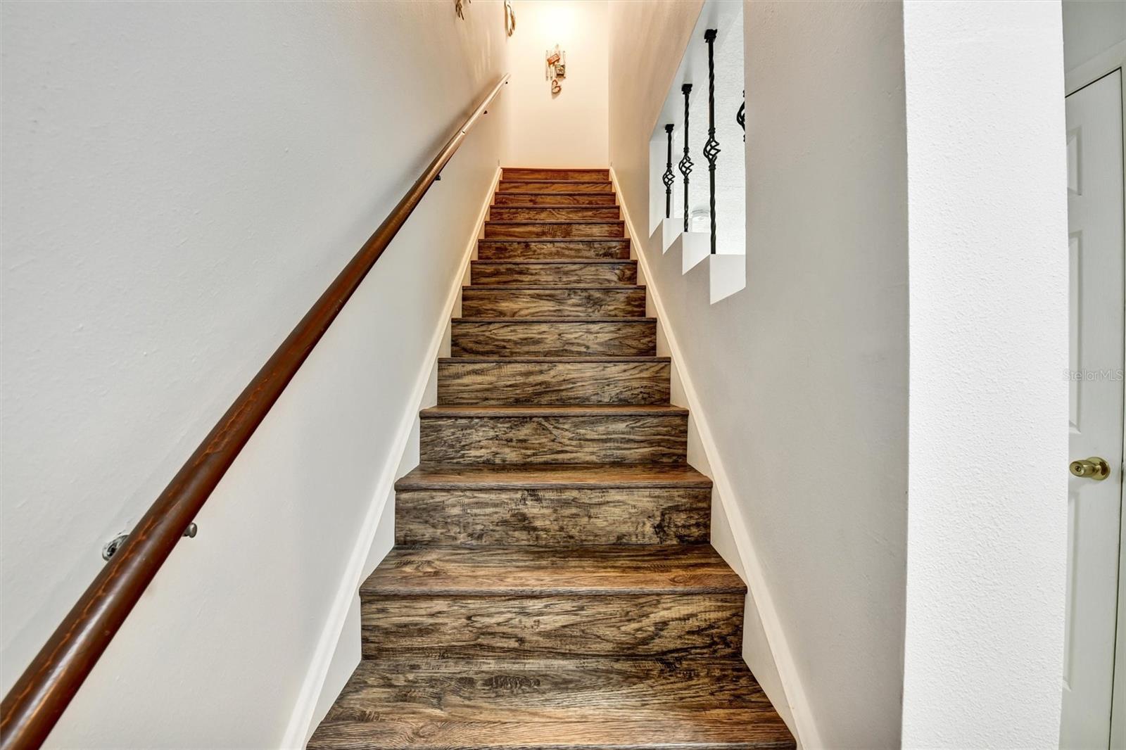 2700 BAYSHORE BOULEVARD 544