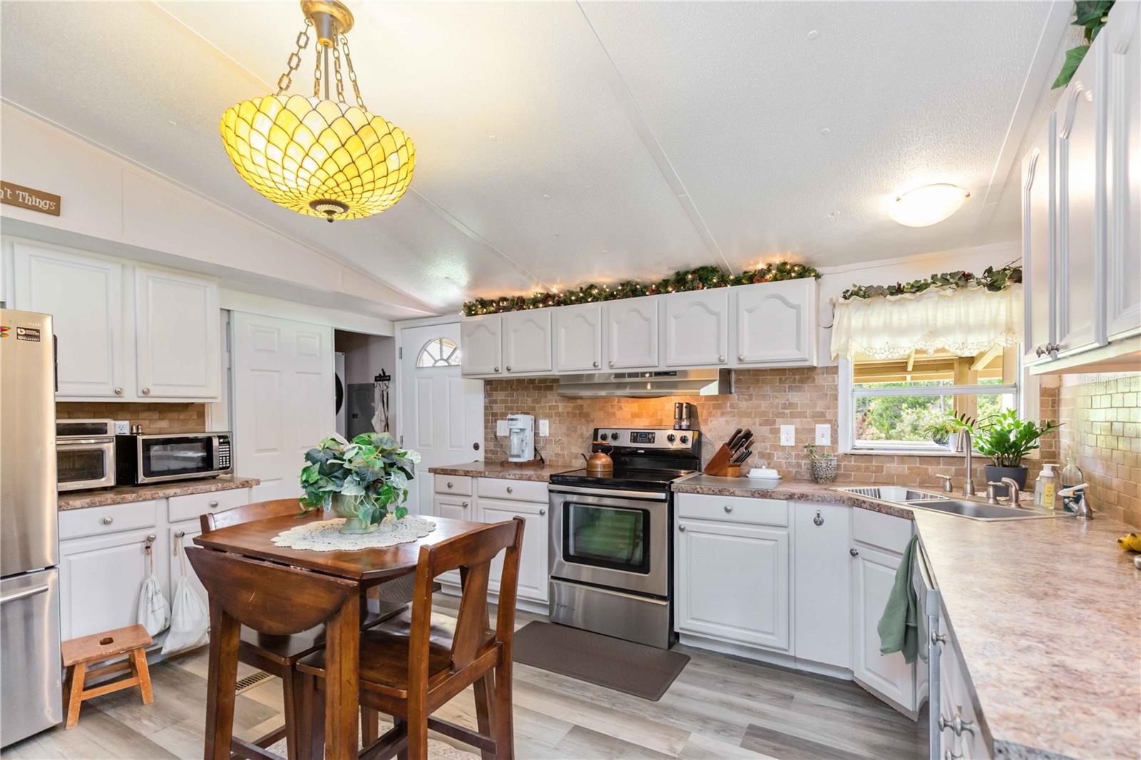 BRIAR PATCH RANCHETTES - Residential