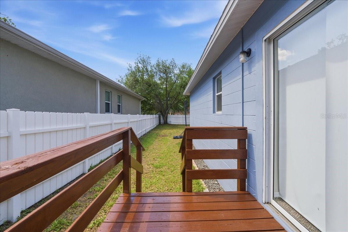 TEMPLE CREST UNIT 02 - Residential