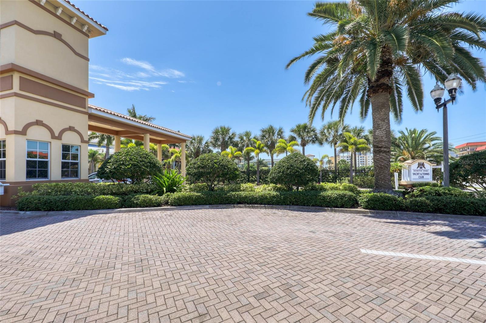 LAS PALMAS CONDO - Residential Lease