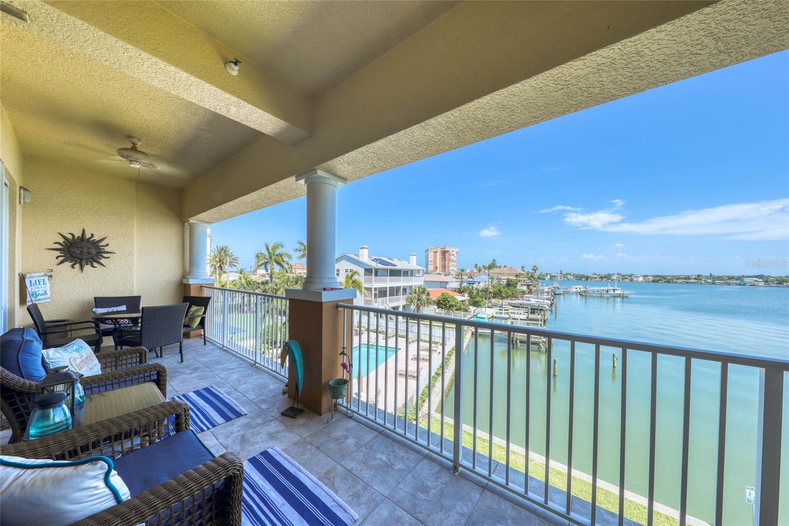 LAS PALMAS CONDO - Residential Lease