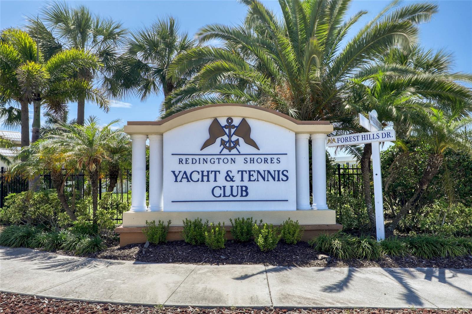 LAS PALMAS CONDO - Residential Lease