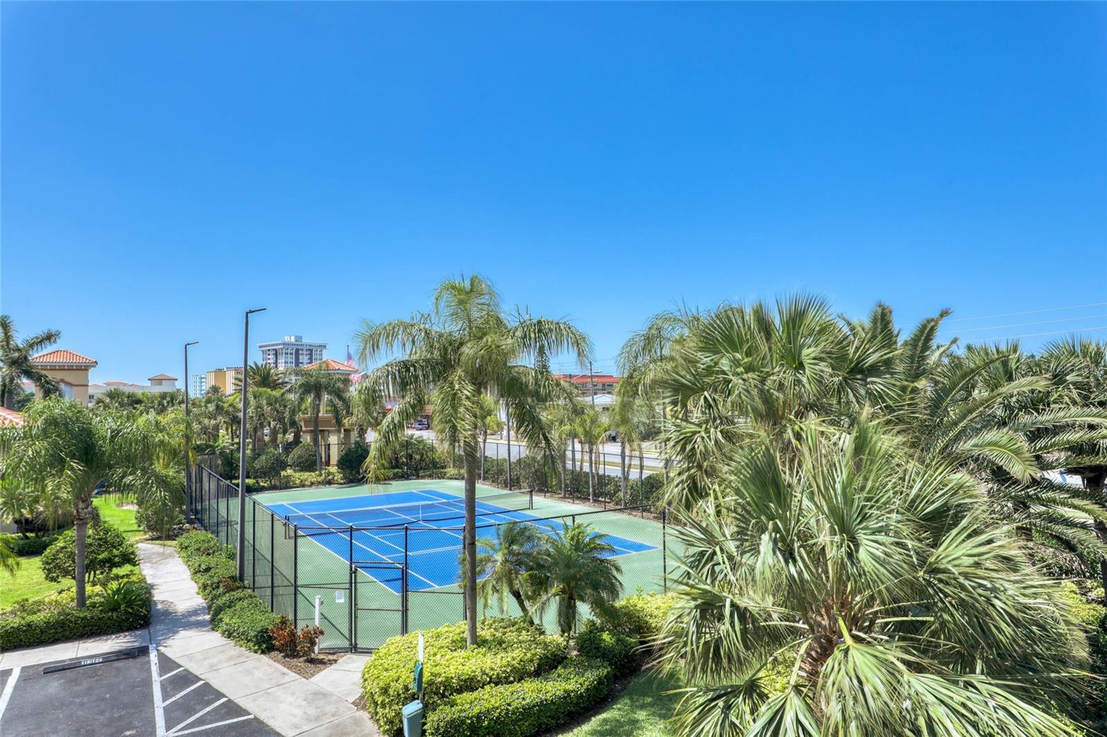 LAS PALMAS CONDO - Residential Lease