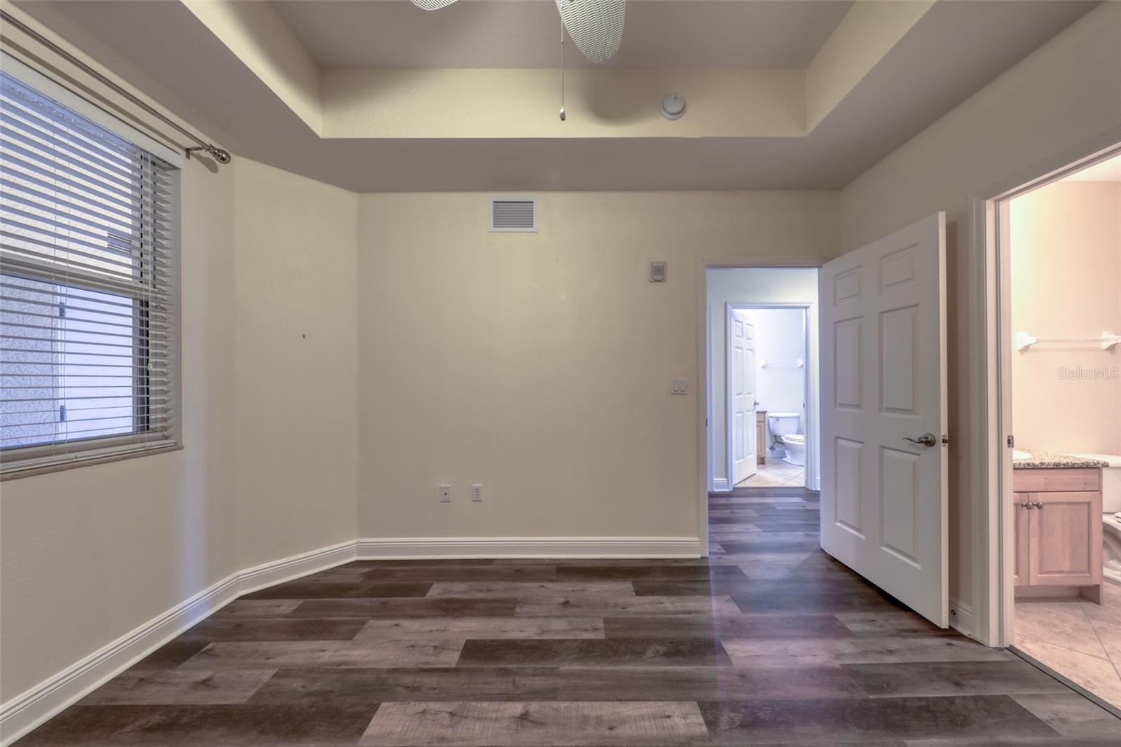 LAS PALMAS CONDO - Residential Lease