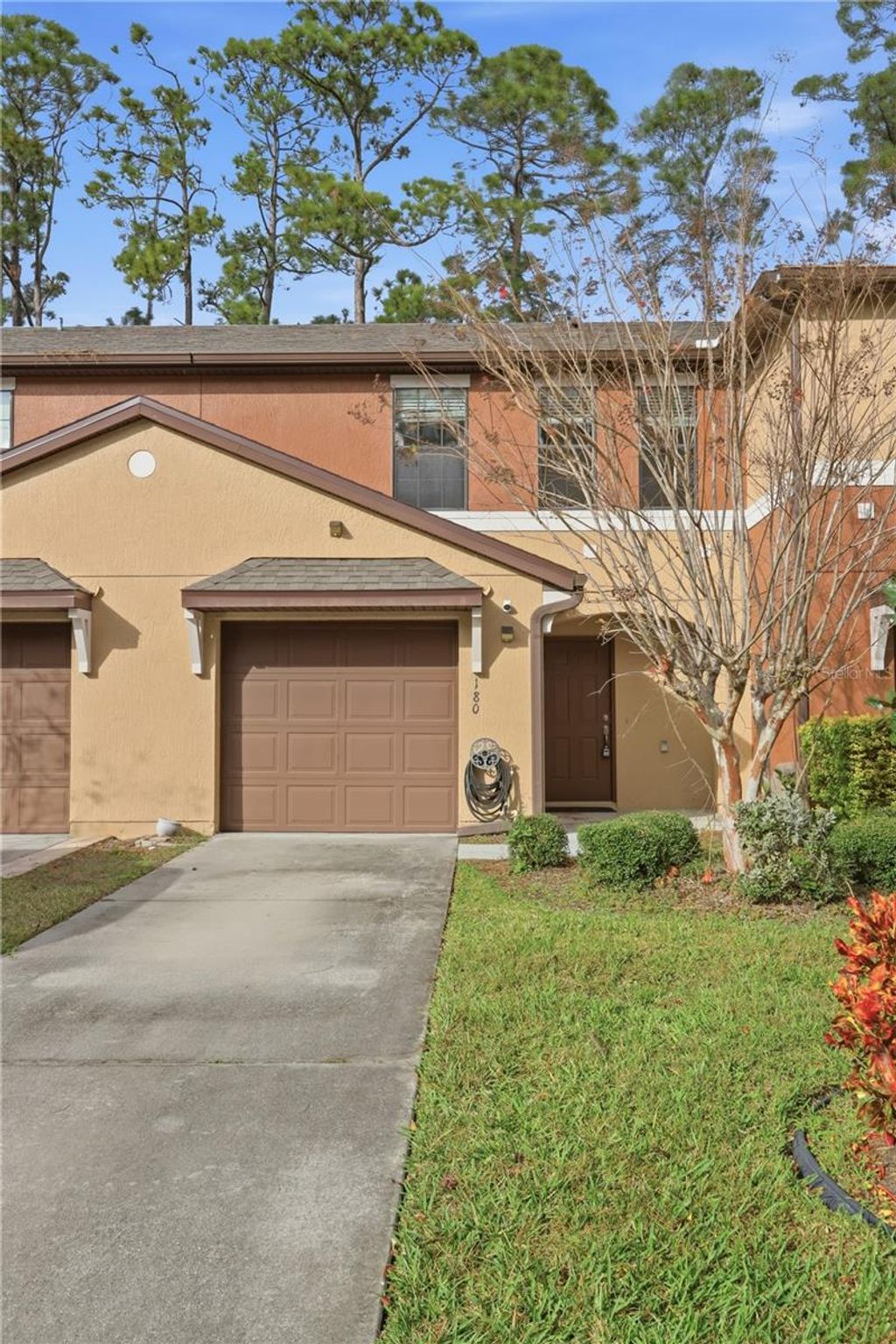 Photo of 180 Tarracina Way, Daytona Beach, FL 32117 (MLS # V4946780)