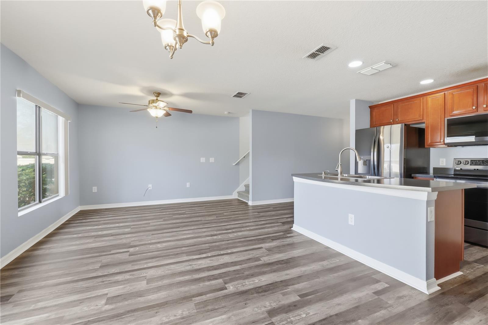 TUSCANY TWNHMS PH 01 - Residential