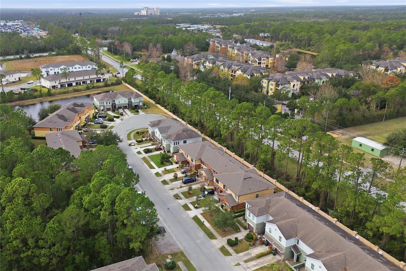 TUSCANY TWNHMS PH 01 - Residential