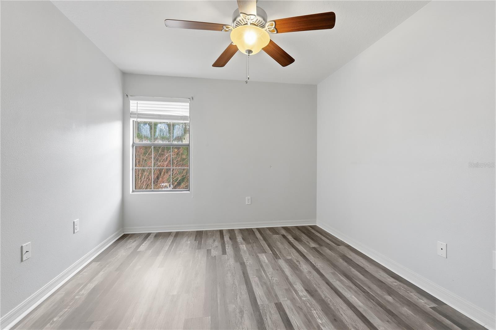 TUSCANY TWNHMS PH 01 - Residential