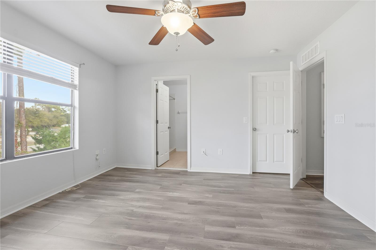 TUSCANY TWNHMS PH 01 - Residential