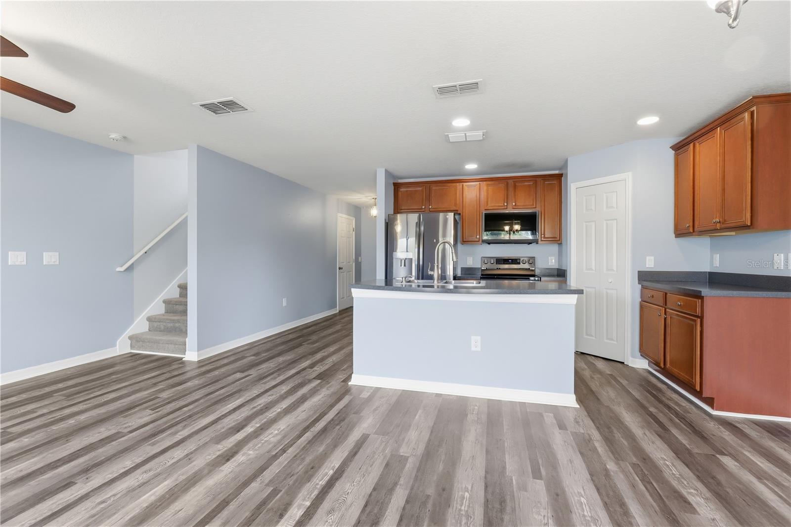 TUSCANY TWNHMS PH 01 - Residential