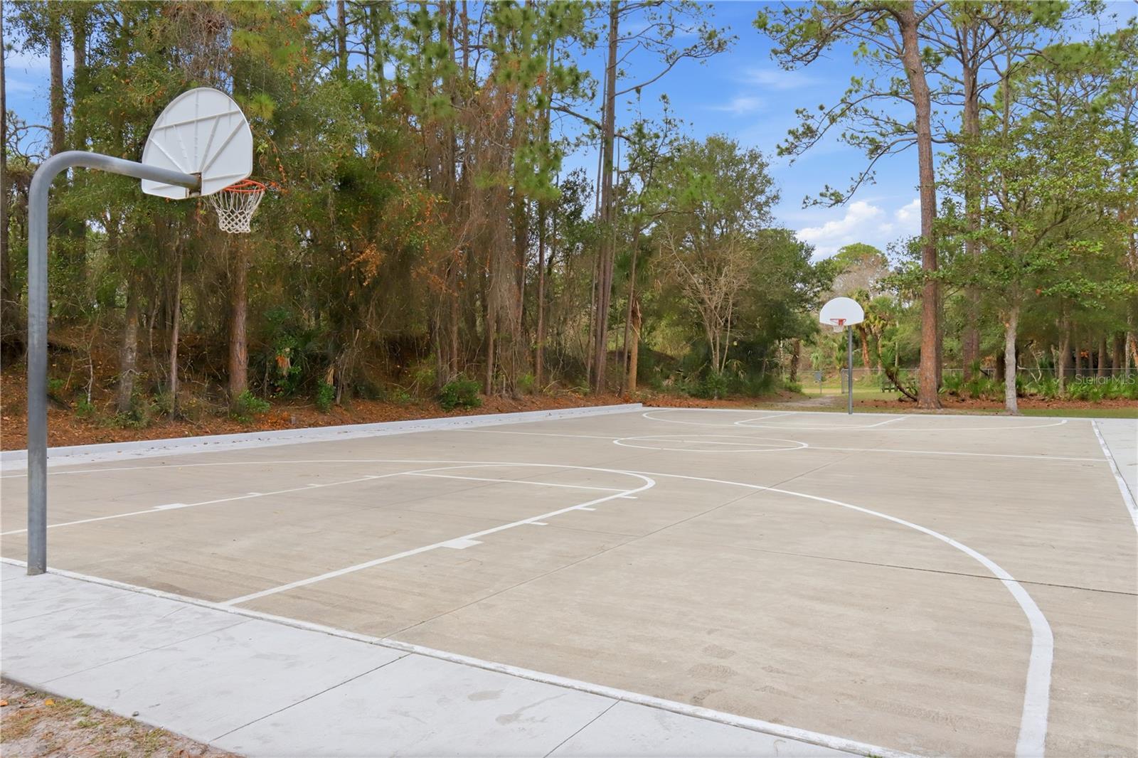 TUSCANY TWNHMS PH 01 - Residential