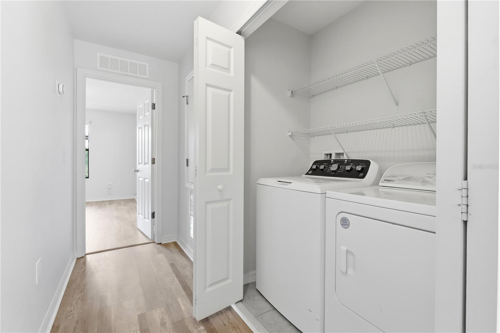 TUSCANY TWNHMS PH 01 - Residential