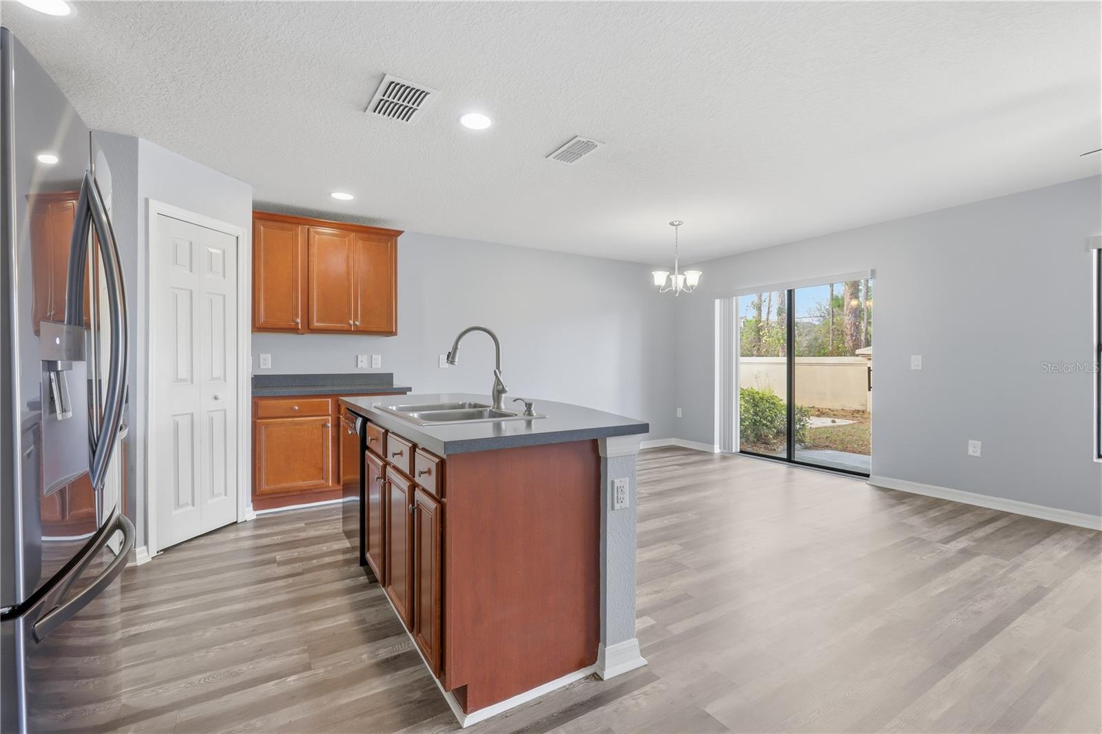 TUSCANY TWNHMS PH 01 - Residential