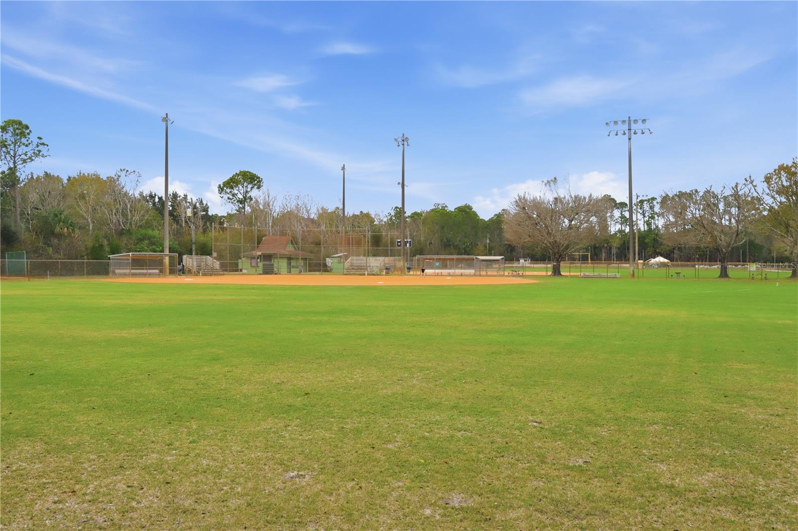 TUSCANY TWNHMS PH 01 - Residential