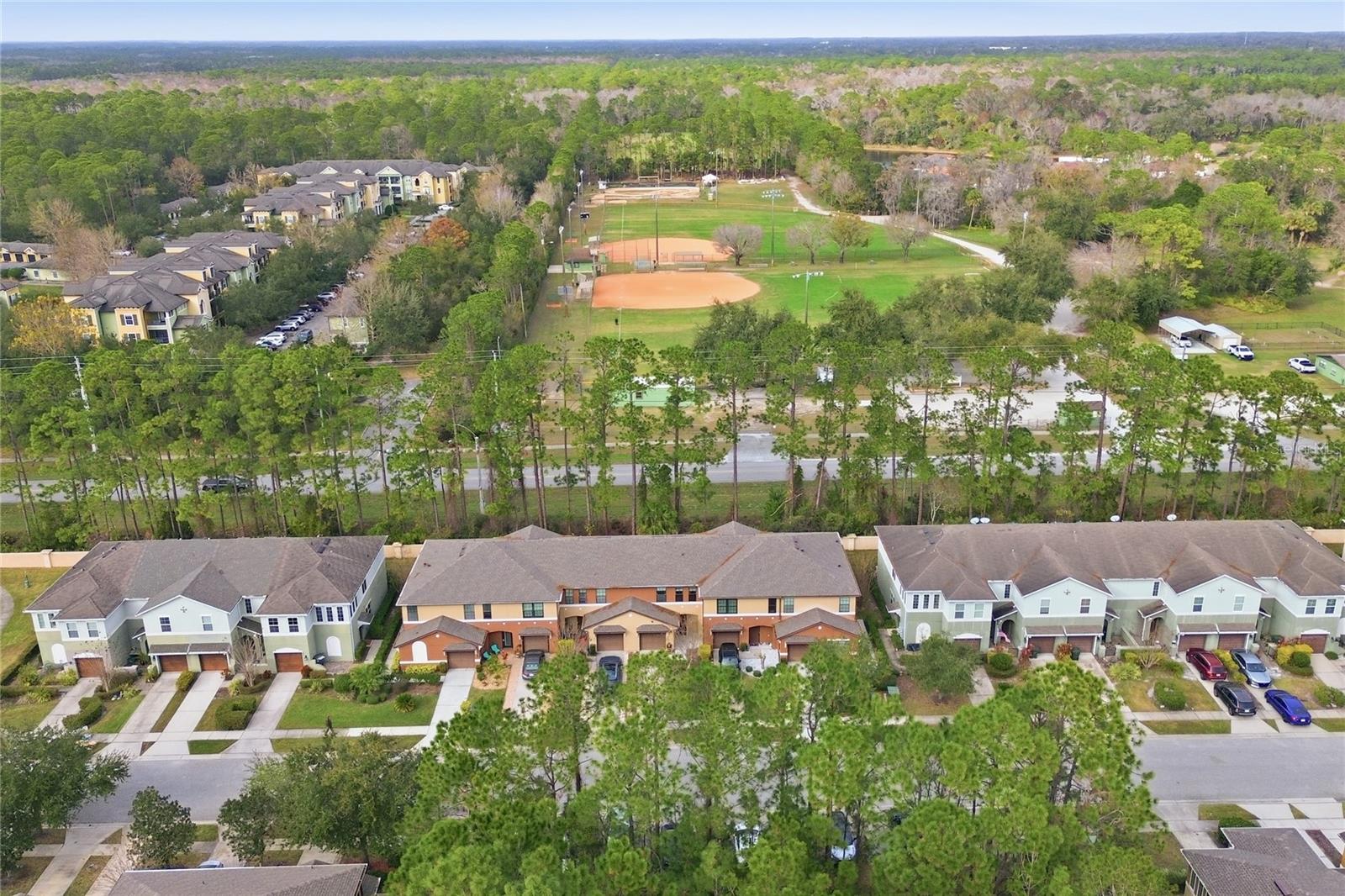 TUSCANY TWNHMS PH 01 - Residential