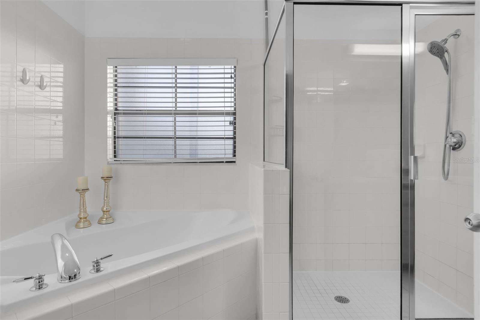 CARIBE COVE CONDO PH 3 - Residential