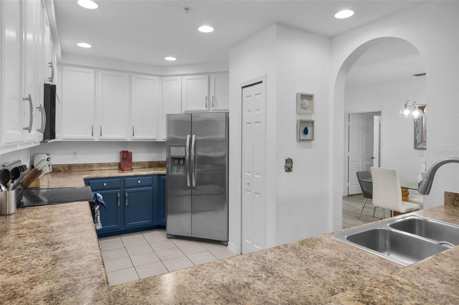 CARIBE COVE CONDO PH 3 - Residential