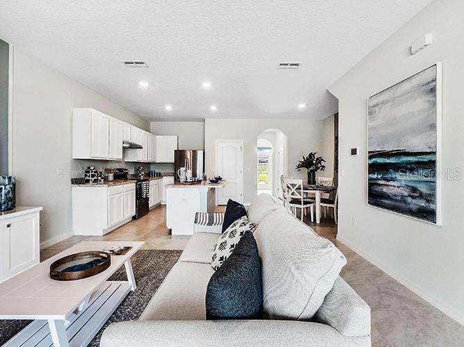 THOMPSON GROVE - Residential