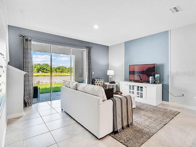 THOMPSON GROVE - Residential