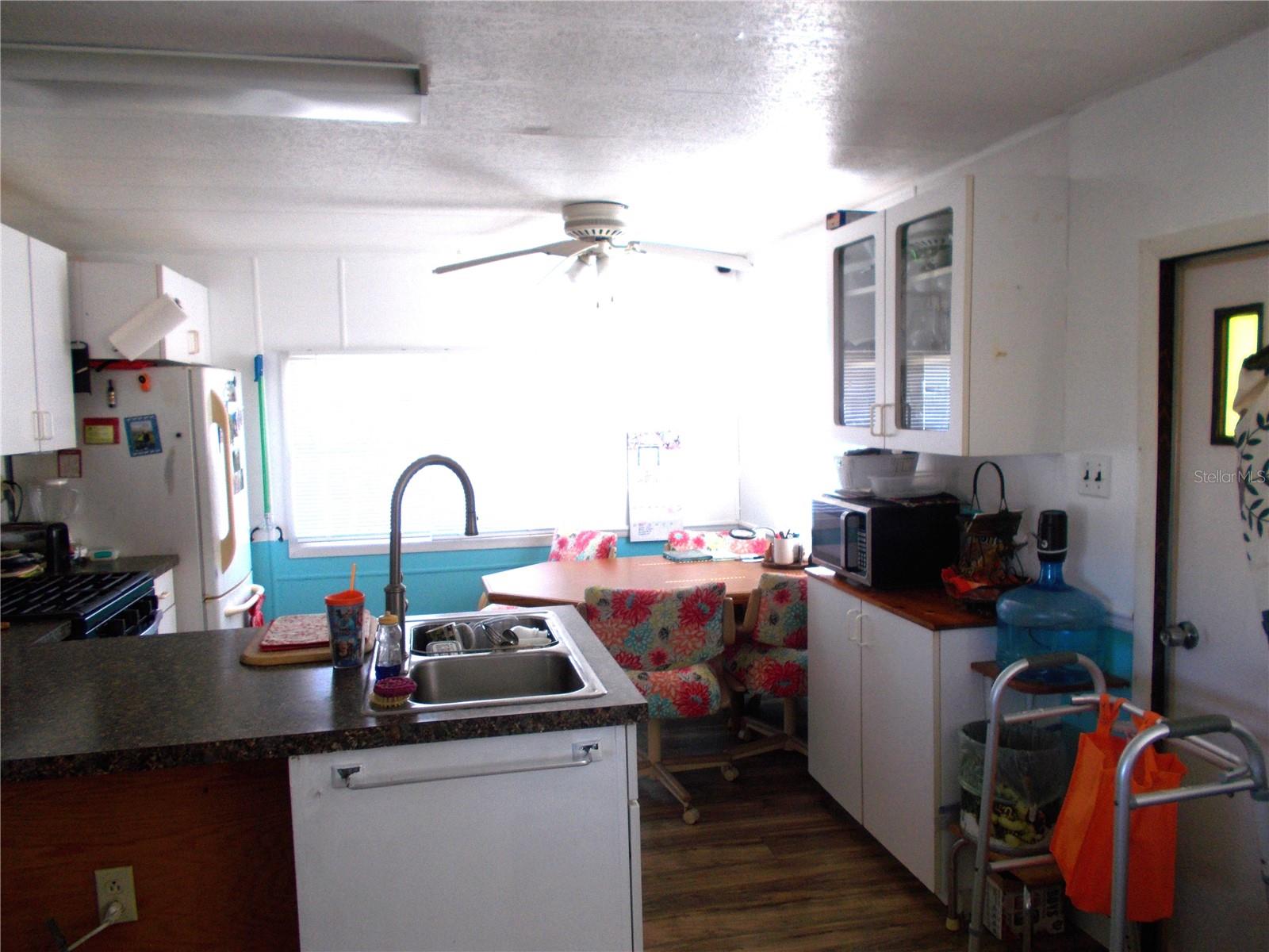 HOLIDAY PARK - Residential