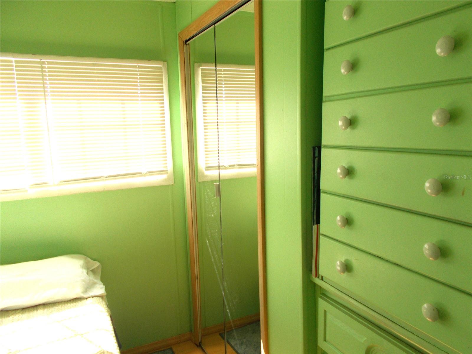 HOLIDAY PARK - Residential