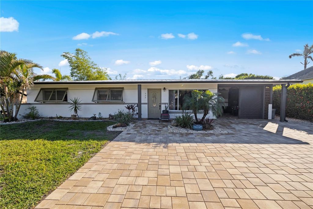 Photo of 429 W Ann Street, Punta Gorda, FL 33950 (MLS # C7515028)