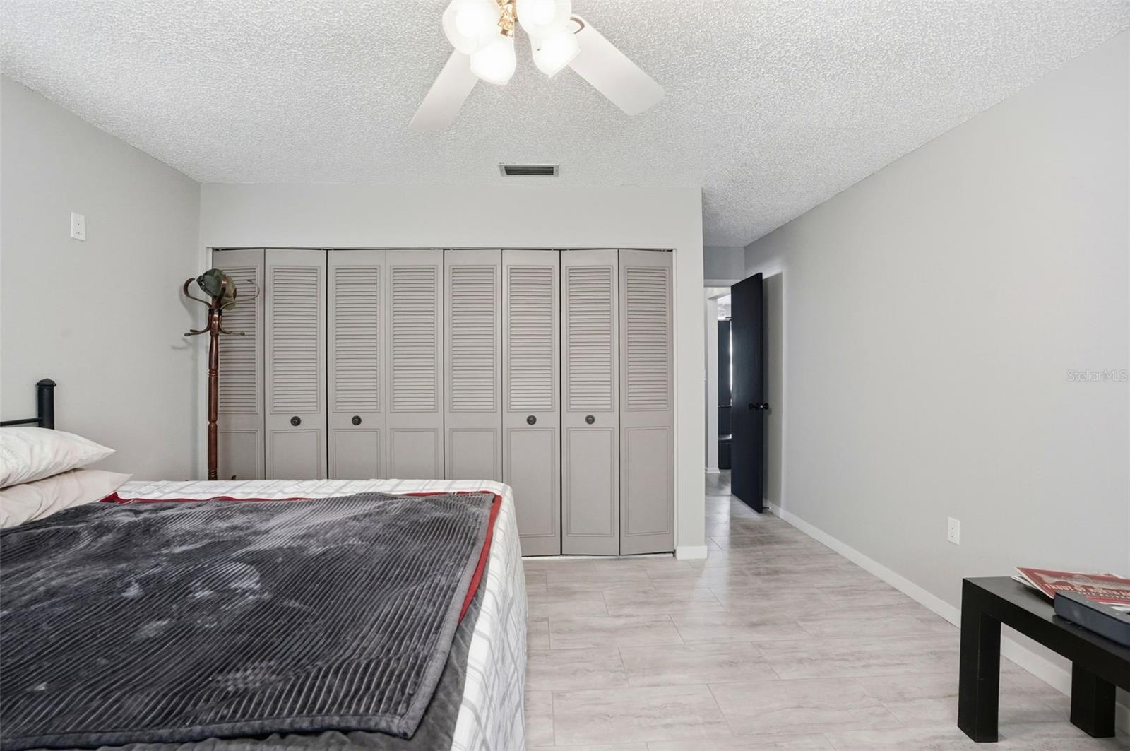 ANCHORAGE OF TARPON LAKE UNIT THREE THE - Residential