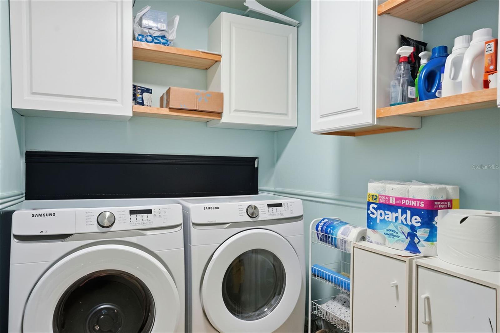 ANCHORAGE OF TARPON LAKE UNIT THREE THE - Residential