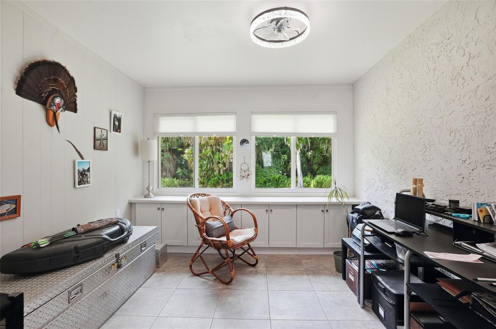 ANCHORAGE OF TARPON LAKE UNIT THREE THE - Residential