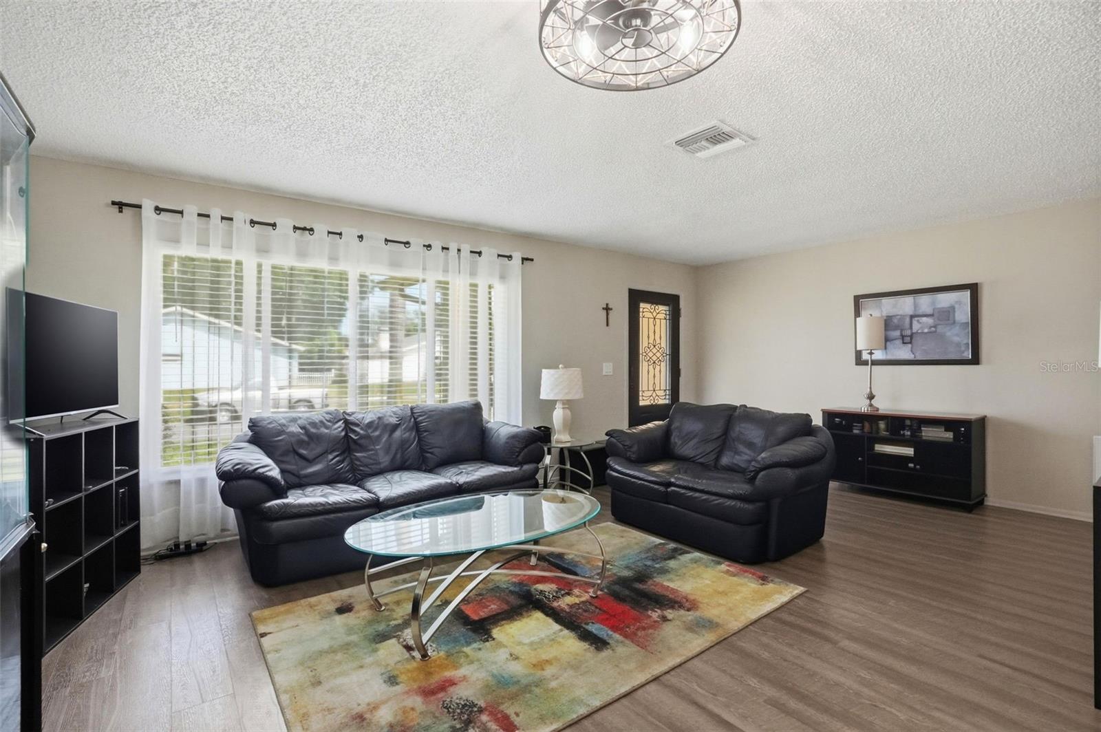 ANCHORAGE OF TARPON LAKE UNIT THREE THE - Residential