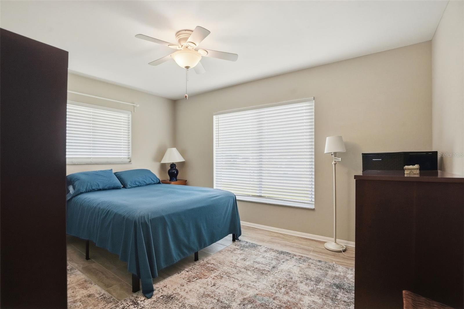 ANCHORAGE OF TARPON LAKE UNIT THREE THE - Residential