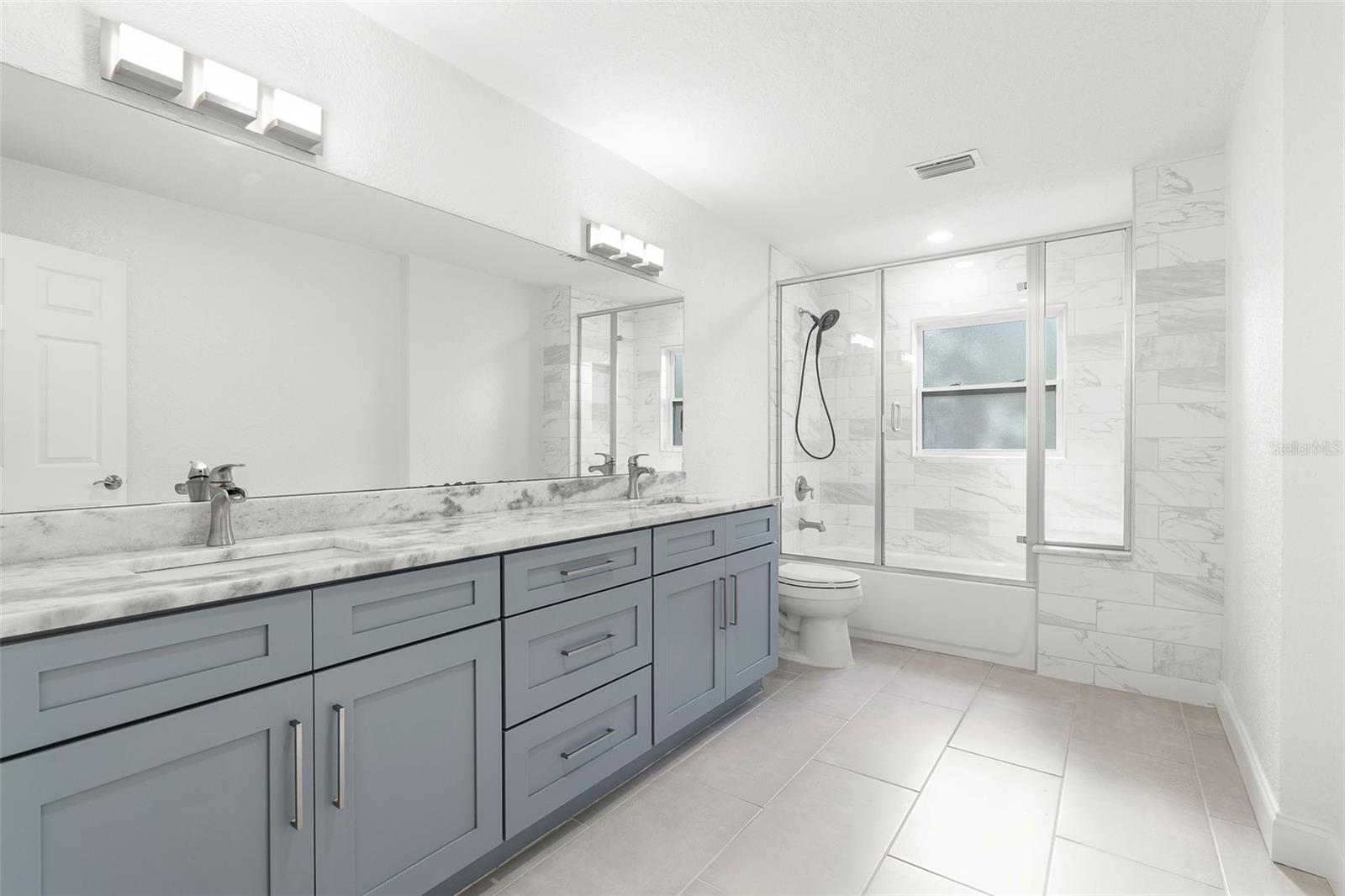 BEACH PARK - Residential Lease