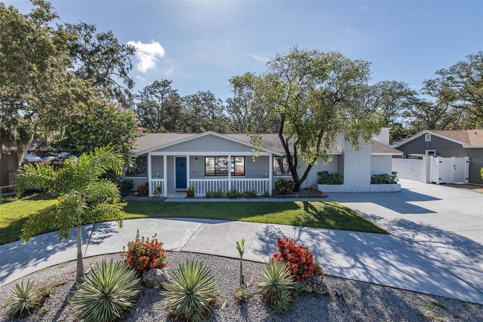 DE SOTO ESTATES - Residential