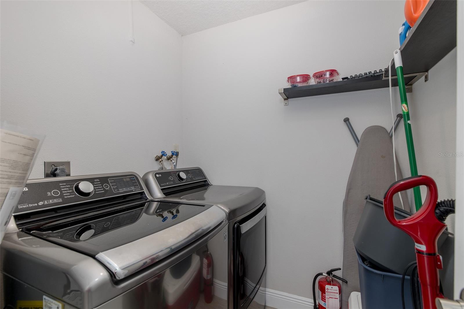 DE SOTO ESTATES - Residential