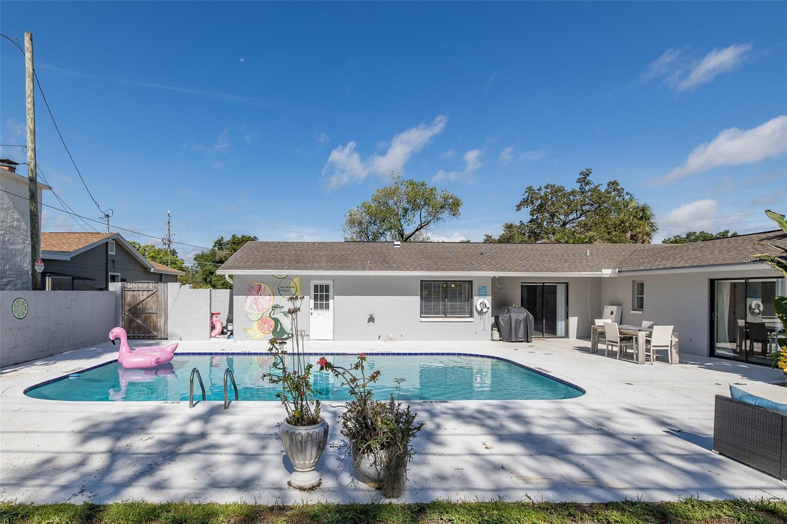 DE SOTO ESTATES - Residential