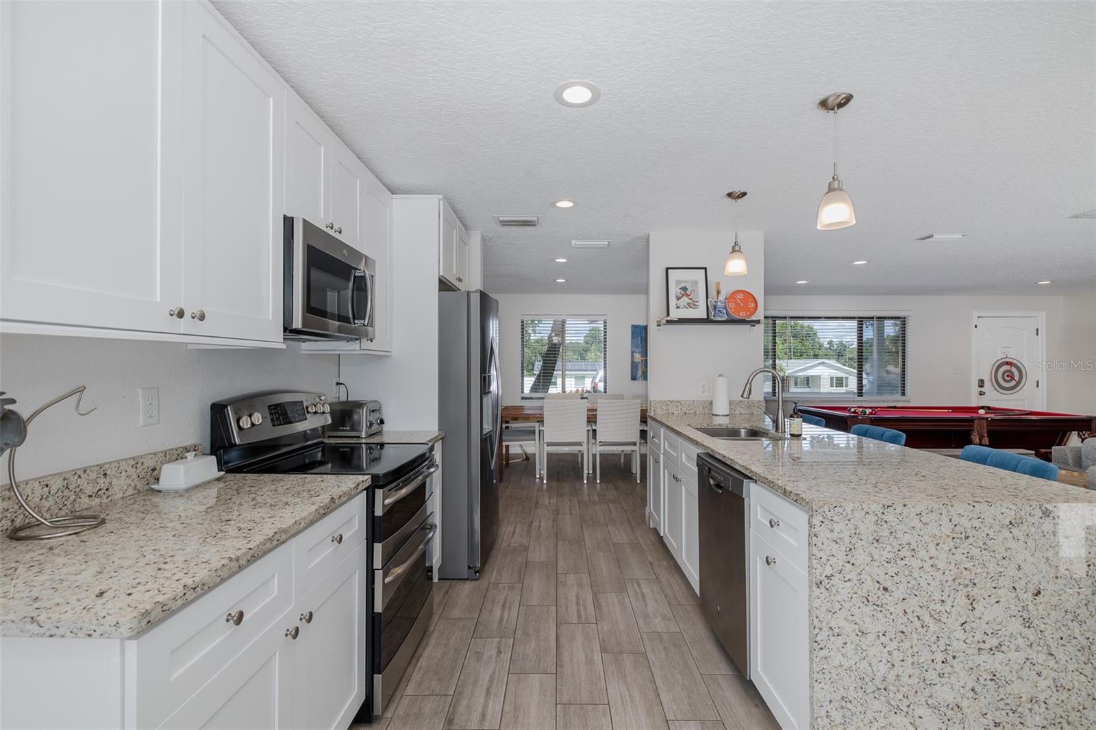 2180 PHILIPPE PARKWAY