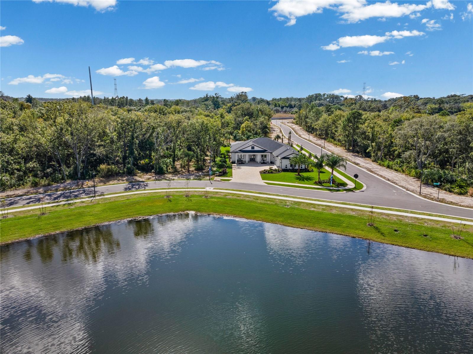 NORTH LAKE ESTATES - Residential