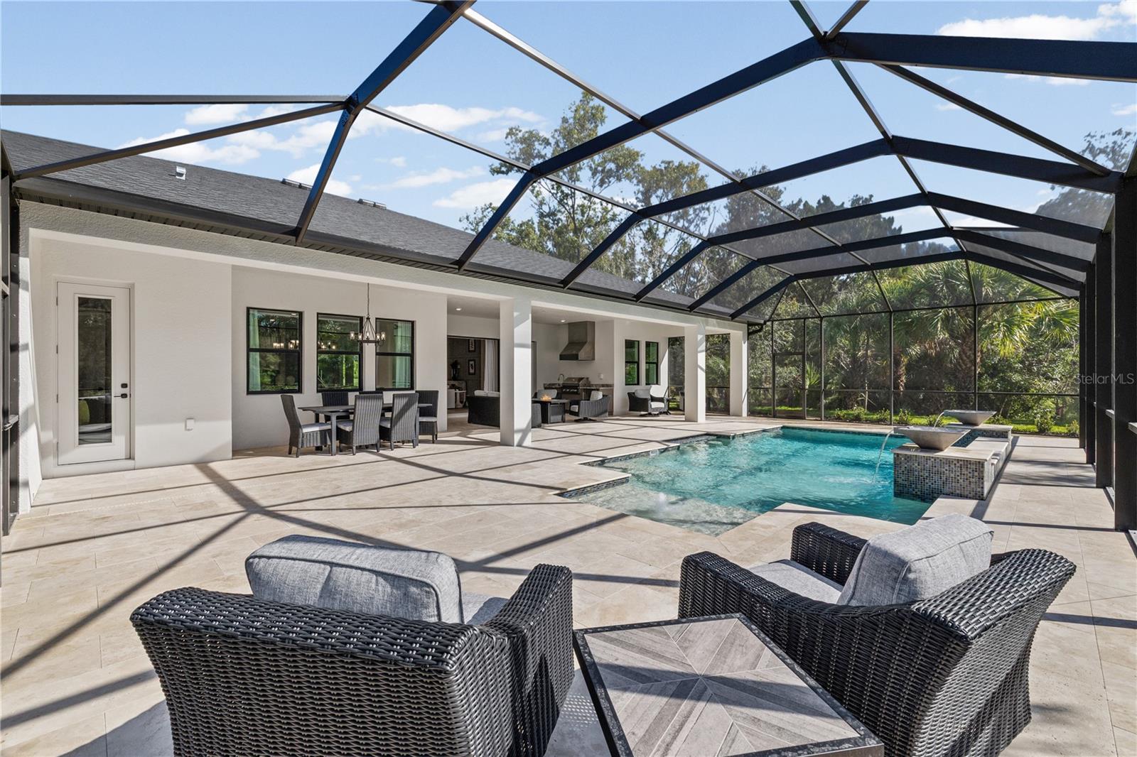 NORTH LAKE ESTATES - Residential